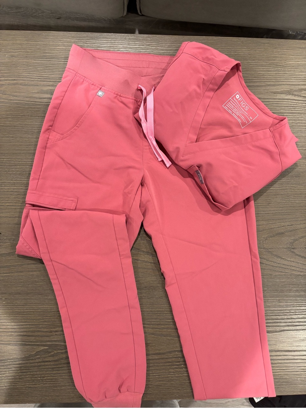 FIGS F*ing Pink Scrub Set Catarina + Zamora XS/XXS Tall